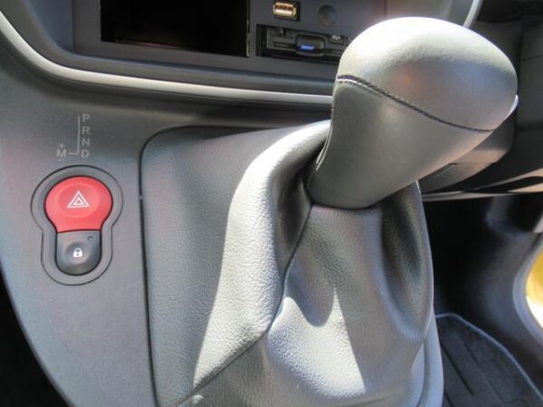Ref:AUX-19000544 RENAULT KANGOO 2016 - Image 10
