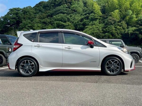 Ref:AUX-19000545 NISSAN NOTE 2018 - Image 12
