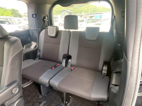 Ref:AUX-19000549 TOYOTA NOAH 2019 - Image 14