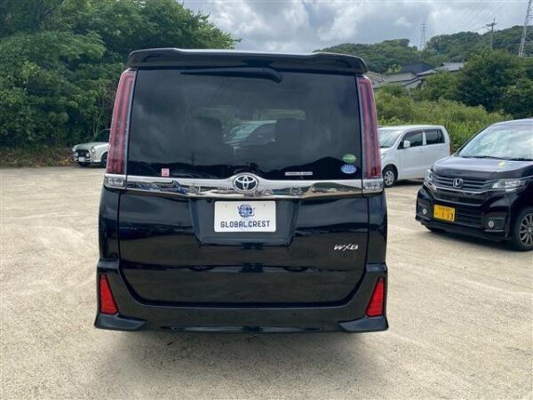 Ref:AUX-19000549 TOYOTA NOAH 2019 - Image 4