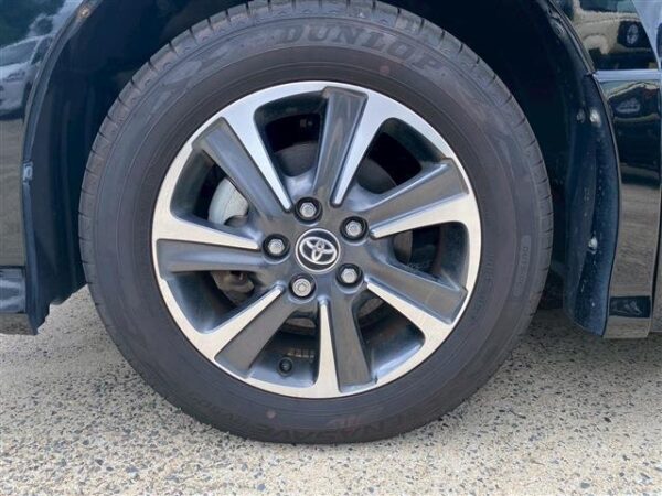Ref:AUX-19000549 TOYOTA NOAH 2019 - Image 10