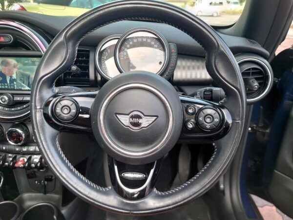 Ref:AUX-19007227 MINI MINI 2016 - Image 16
