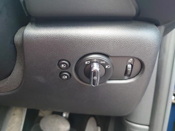 Ref:AUX-19007227 MINI MINI 2016 - Image 19