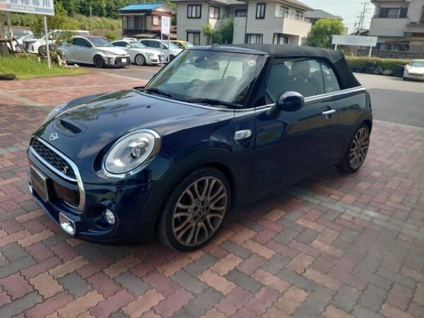 Ref:AUX-19007227 MINI MINI 2016