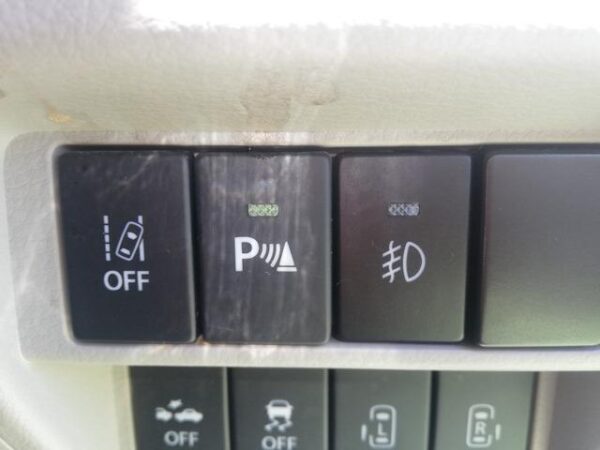 Ref:AUX-19008582 MITSUBISHI TOWN BOX 2020 - Image 7