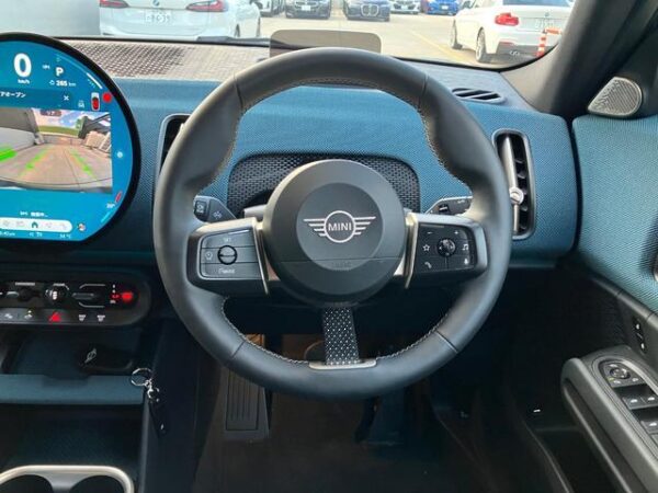 Ref:AUX-19009384 MINI MINI 2024 - Image 15