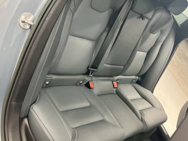 Ref:AUX-19011271 VOLVO V90 2022 - Image 7