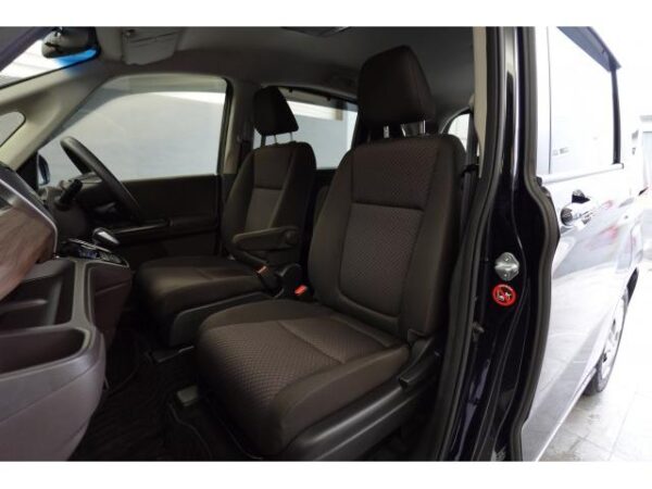 Ref:AUX-19011313 HONDA FREED HYBRID 2021 - Image 6