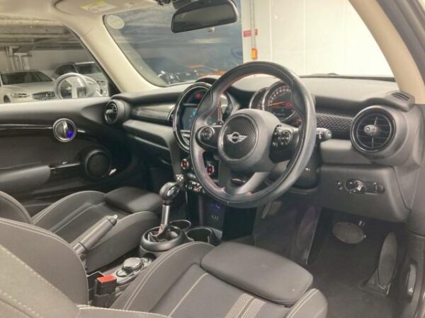 Ref:AUX-19011338 MINI MINI 2017 - Image 2