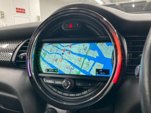 Ref:AUX-19011338 MINI MINI 2017 - Image 14