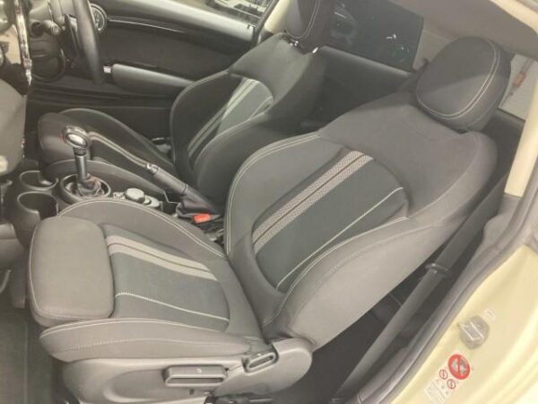 Ref:AUX-19011338 MINI MINI 2017 - Image 5