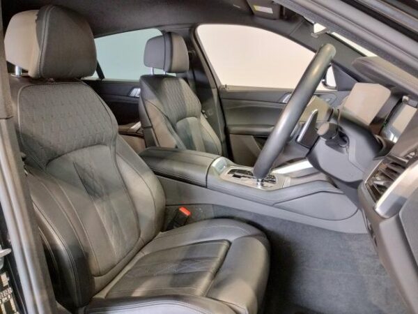 Ref:AUX-19014213 BMW X6 2022 - Image 14