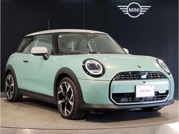 Ref:AUX-19014214 MINI MINI 2024 - Image 6