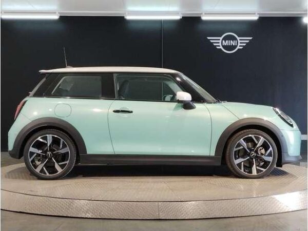 Ref:AUX-19014214 MINI MINI 2024 - Image 7