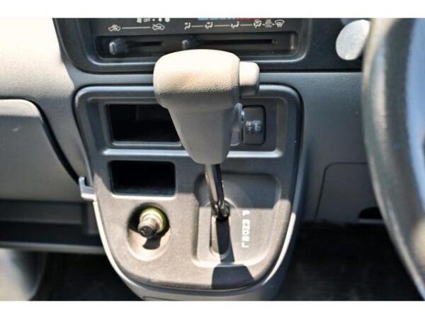 Ref:AUX-19014734 DAIHATSU HIJET VAN 2015 - Image 17