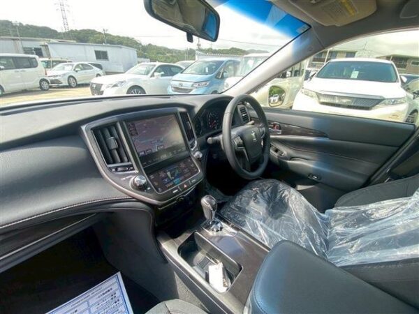 Ref:AUX-19014911 TOYOTA CROWN HYBRID 2015 - Image 11
