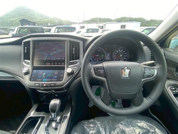Ref:AUX-19014911 TOYOTA CROWN HYBRID 2015 - Image 16