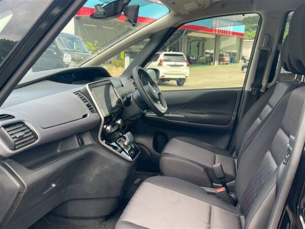 Ref:AUX-19014913 NISSAN SERENA 2022 - Image 3