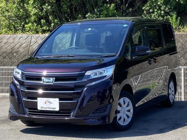 Ref:AUX-19024944 TOYOTA NOAH 2018