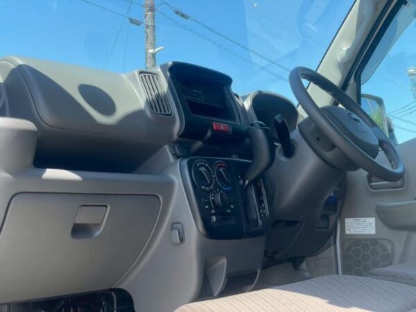 Ref:AUX-19025780 NISSAN NV100 CLIPPER VAN 2019 - Image 17