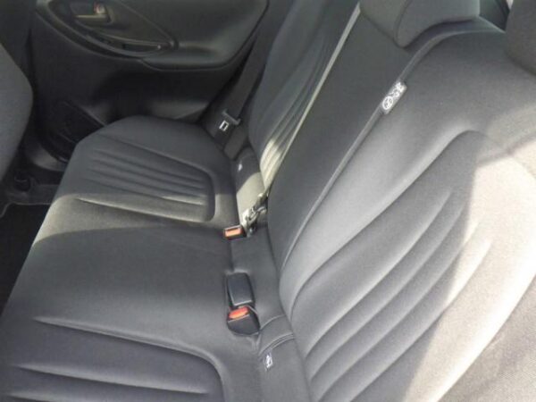 Ref:AUX-19025880 TOYOTA YARIS 2025 - Image 6