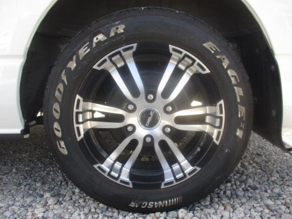 Ref:AUX-19025897 TOYOTA HIACE VAN 2023 - Image 17