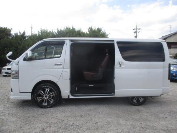 Ref:AUX-19025897 TOYOTA HIACE VAN 2023 - Image 5