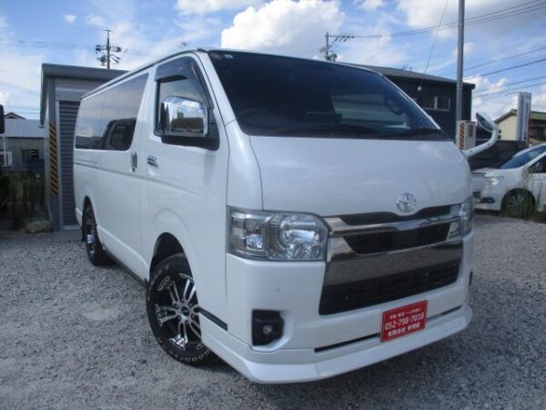 Ref:AUX-19025897 TOYOTA HIACE VAN 2023