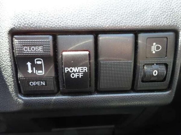 Ref:AUX-19028221 MAZDA PREMACY 2017 - Image 20