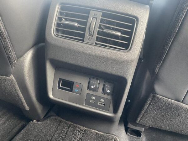 Ref:AUX-19029334 NISSAN X-TRAIL 2024 - Image 18