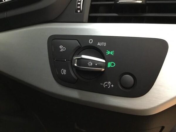Ref:AUX-19029487 AUDI A4 2021 - Image 19