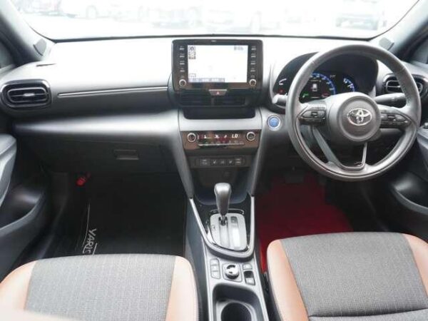 Ref:AUX-19030640 TOYOTA YARIS CROSS 2023 - Image 2