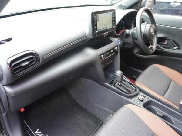Ref:AUX-19030640 TOYOTA YARIS CROSS 2023 - Image 11