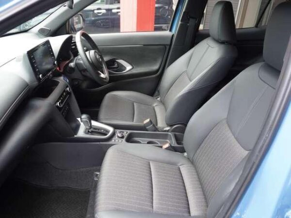 Ref:AUX-19030642 TOYOTA YARIS CROSS 2023 - Image 12