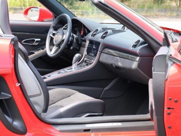 Ref:AUX-19036251 PORSCHE 718 BOXSTER 2024 - Image 18