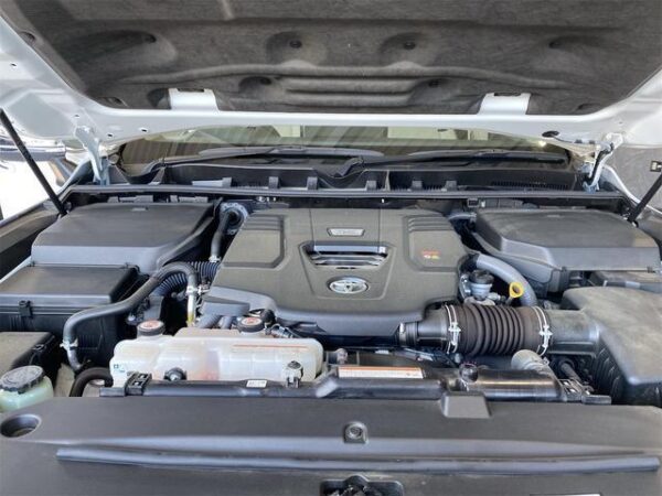 Ref:AUX-19036328 TOYOTA LAND CRUISER 2023 - Image 17