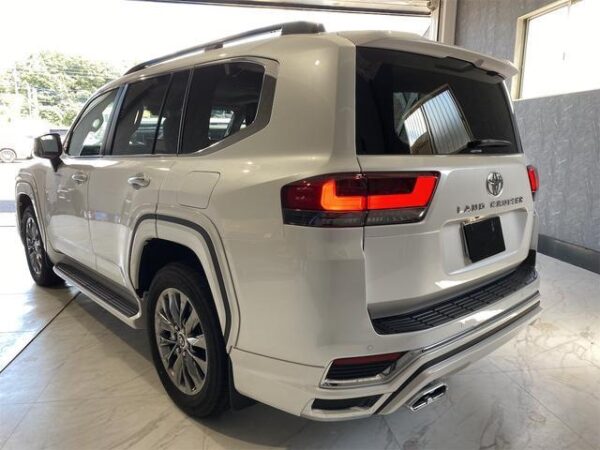 Ref:AUX-19036328 TOYOTA LAND CRUISER 2023 - Image 9