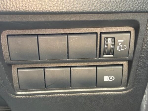 Ref:AUX-19036362 TOYOTA YARIS 2020 - Image 11