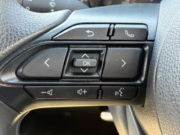 Ref:AUX-19036362 TOYOTA YARIS 2020 - Image 9