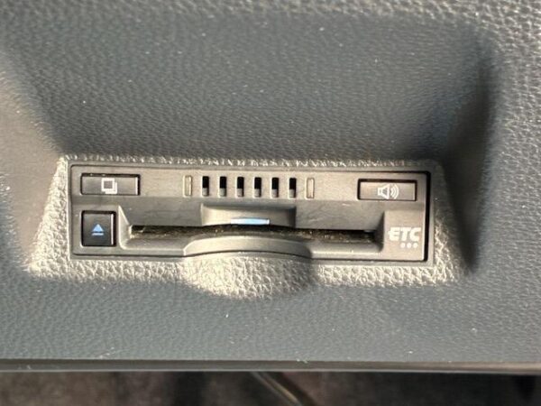 Ref:AUX-19036366 TOYOTA YARIS 2020 - Image 6