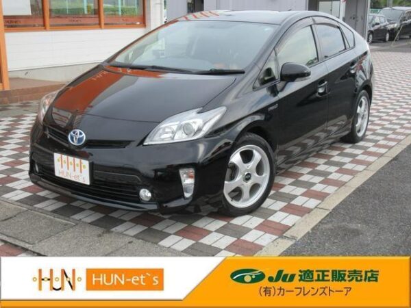 Ref:AUX-19036475 TOYOTA PRIUS 2013