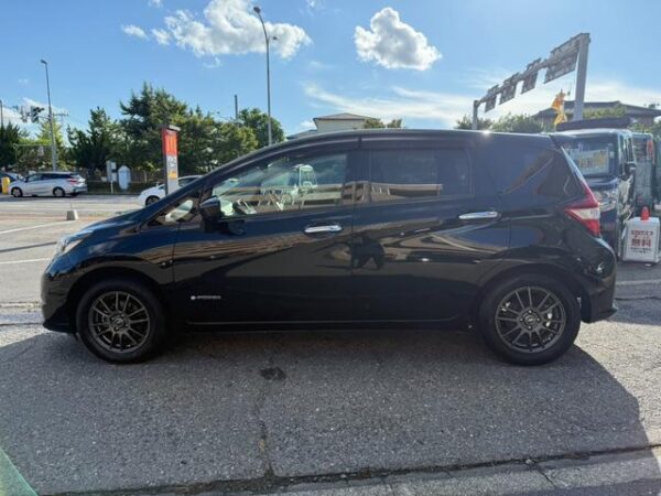 Ref:AUX-19040005 NISSAN NOTE 2017 - Image 12