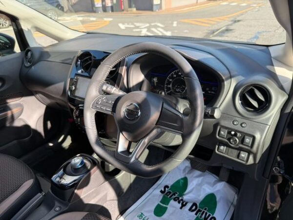 Ref:AUX-19040005 NISSAN NOTE 2017 - Image 6