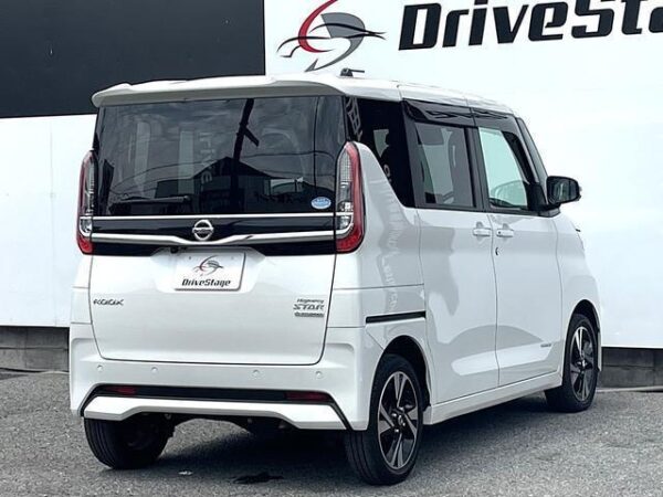 Ref:AUX-19040094 NISSAN ROOX 2022 - Image 2