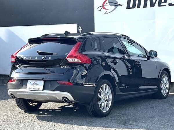 Ref:AUX-19040095 VOLVO V40 2019 - Image 3