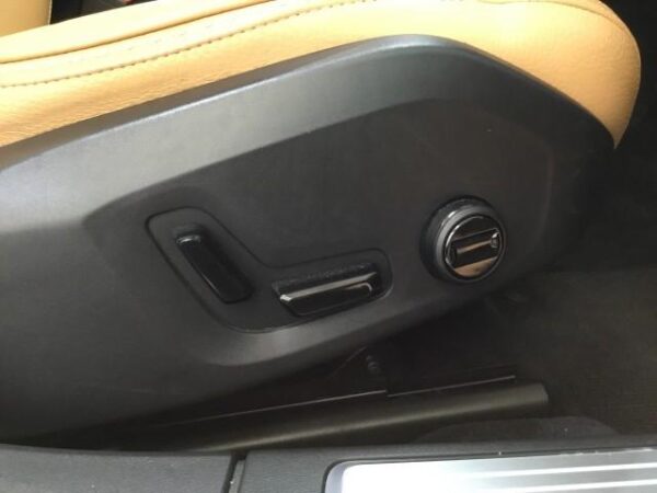 Ref:AUX-19040157 VOLVO V90 2019 - Image 17