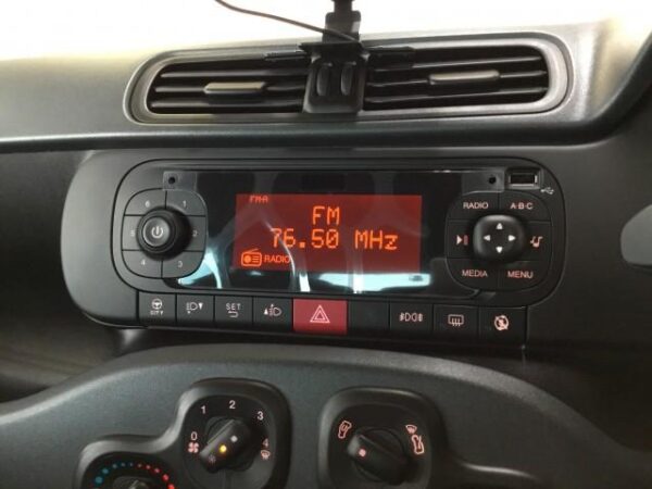 Ref:AUX-19040168 FIAT PANDA 2022 - Image 15