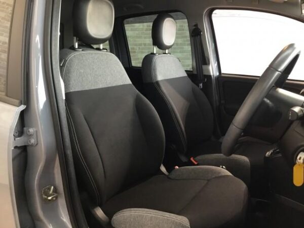 Ref:AUX-19040168 FIAT PANDA 2022 - Image 10