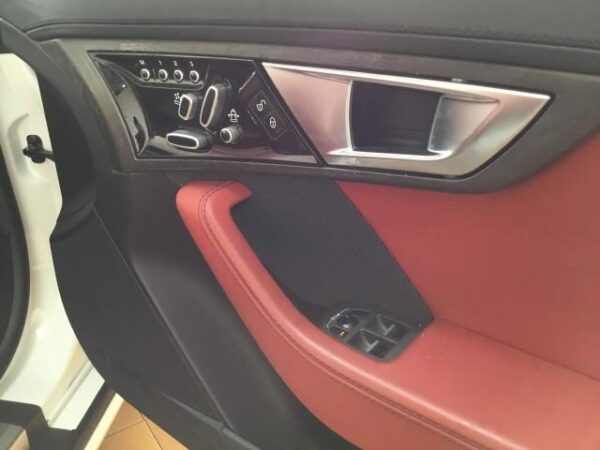 Ref:AUX-19040179 JAGUAR F-TYPE 2014 - Image 17