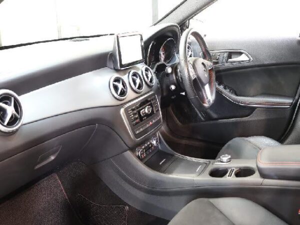 Ref:AUX-19041076 MERCEDES BENZ CLA-CLASS 2015 - Image 2